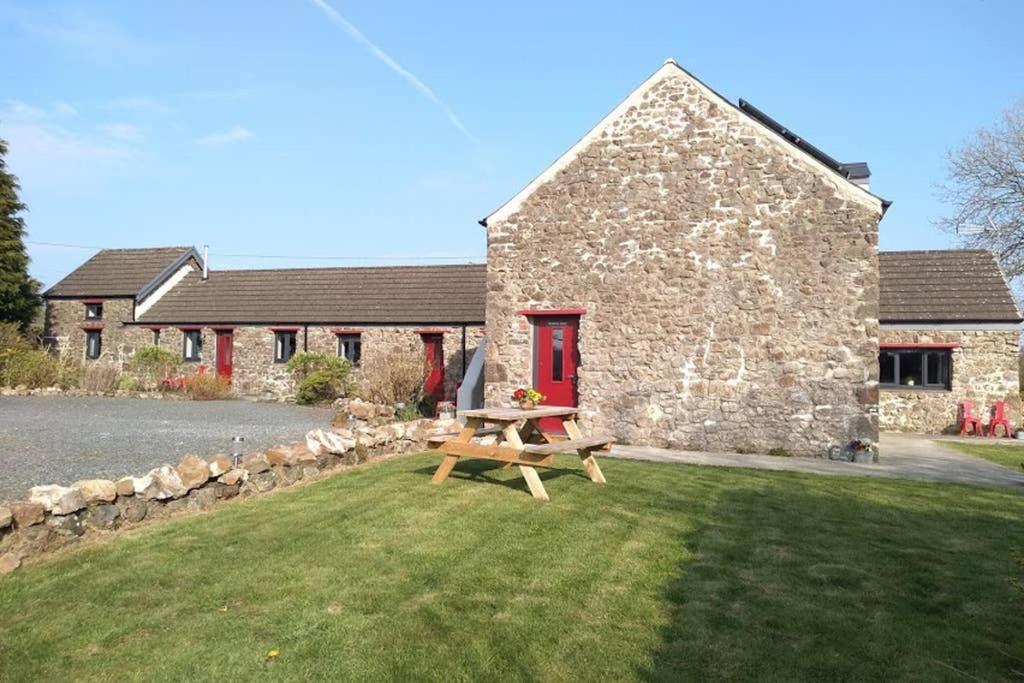 Milking Shed Cottage Narberth Exterior photo